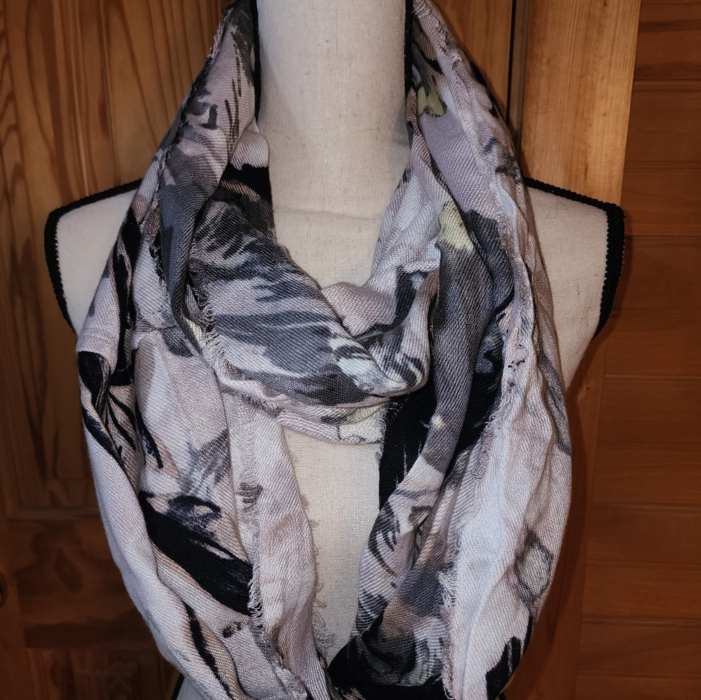 Infinitely scarf
